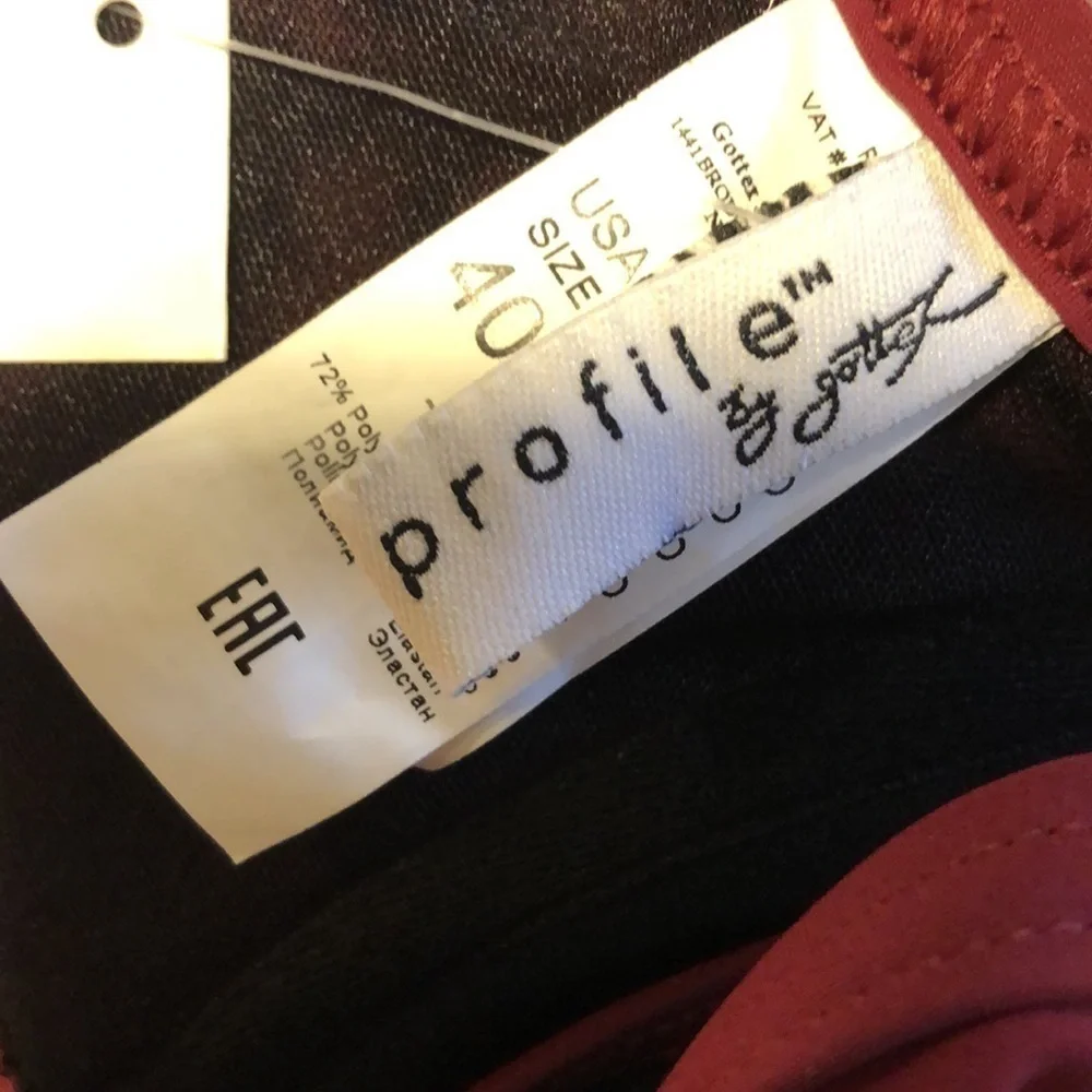 NWT Profile by Gottex Bikini Swim Top 38 E Red Merlot